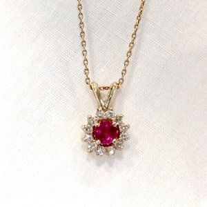 🎉HP🎉 Vintage Natural Ruby Solitaire Crystal Necklace in 14k